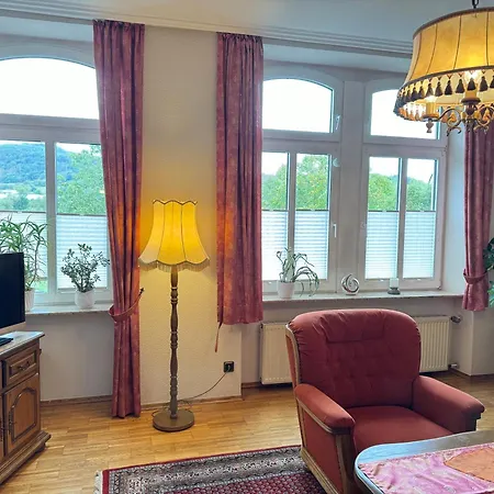 Historisches Winzerhaus Mit Moselblick Apartment Lieser Exterior photo